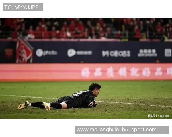 执法足协杯决赛高亨进助国安保持不败河南队遭遇首场失利