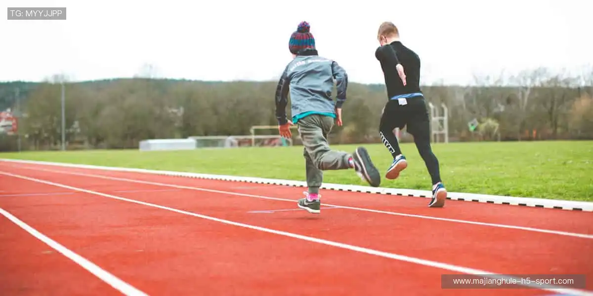 👟限量潮品,个性定制,做最耀眼的运动达人!🌟